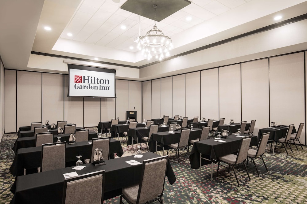 Hilton Garden Inn Kalispell - photo 31
