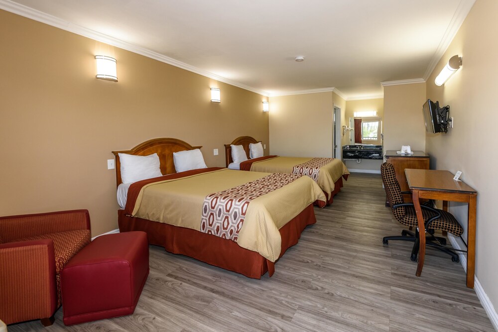Sea Rock Inn Los Angeles - photo 3