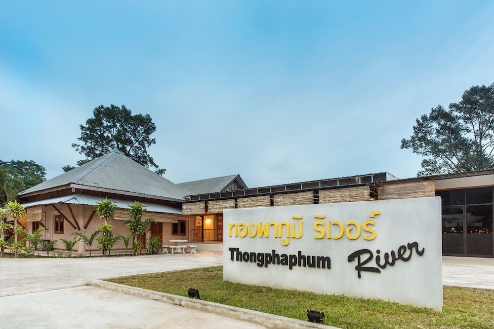 Thongphaphum River 9223371 — Thong Pha Phum