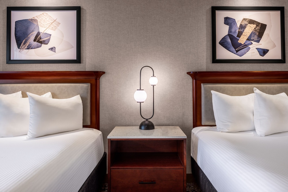 Harrah's Joliet Casino & Hotel A Caesars Rewards Destination - photo 6