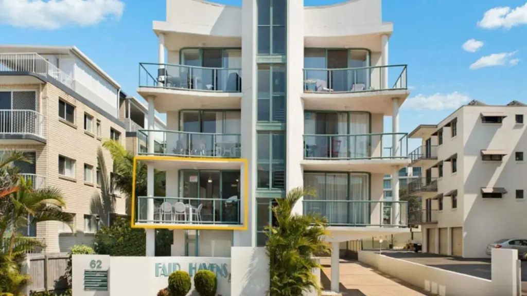 Fair Havens unit 4 Kings Beach QLD — hotel in Caloundra