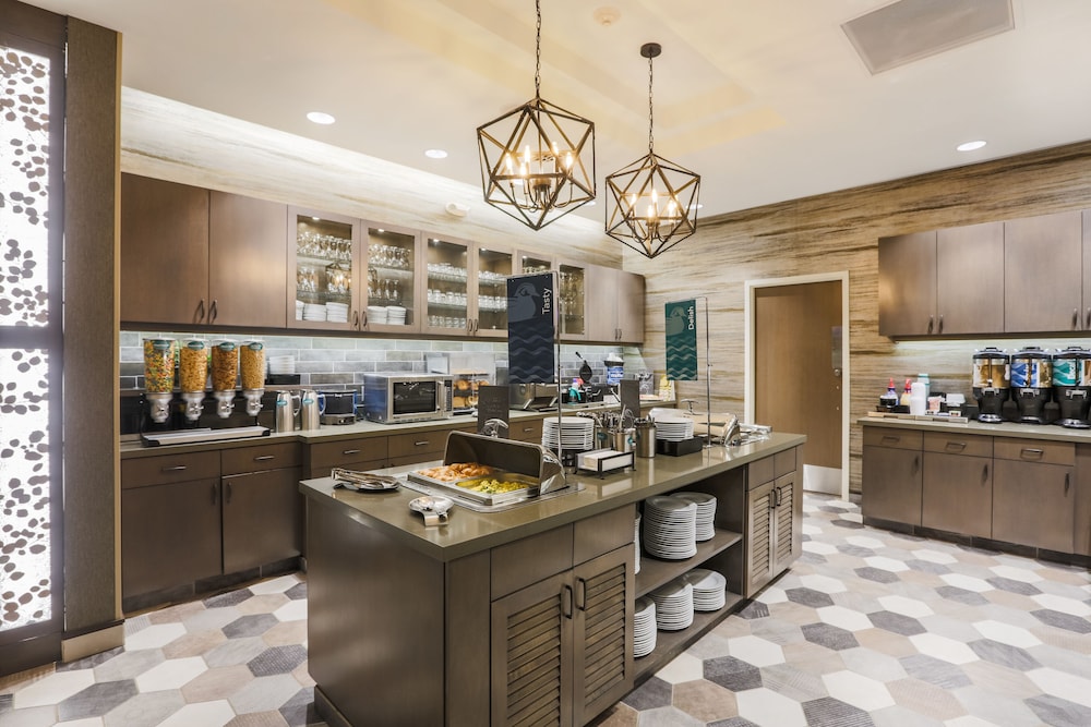Homewood Suites by Hilton Charleston Historic District - photo 35