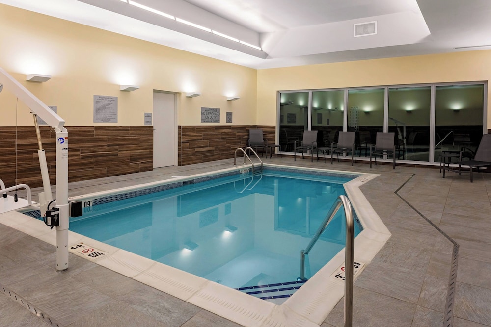 Fairfield by Marriott Port Clinton Waterfront - photo 13