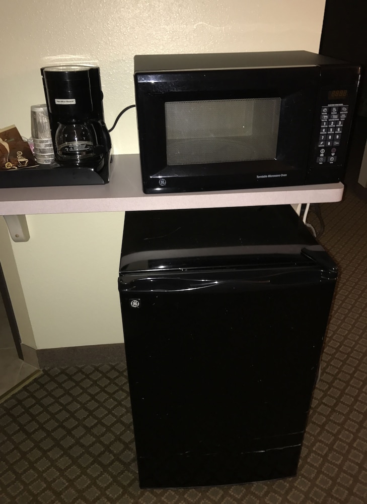 FairBridge Inn & Suites Kellogg - photo 23