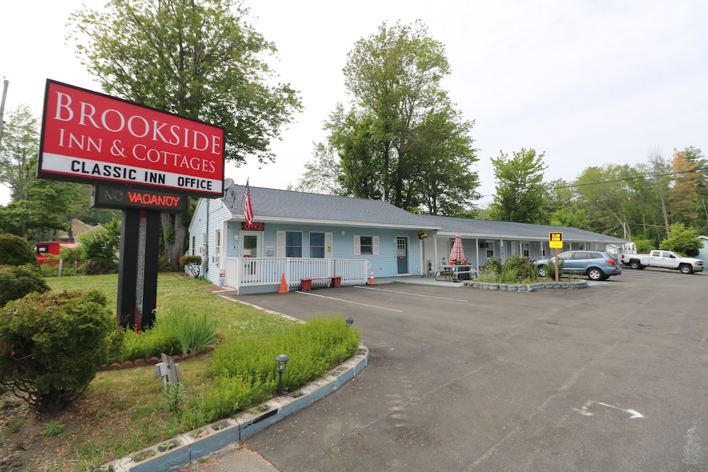 Brookside Motel And Cottages in Saco, United States