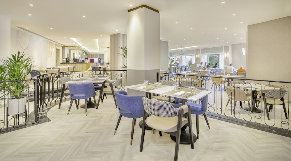 מזון ומשקאות