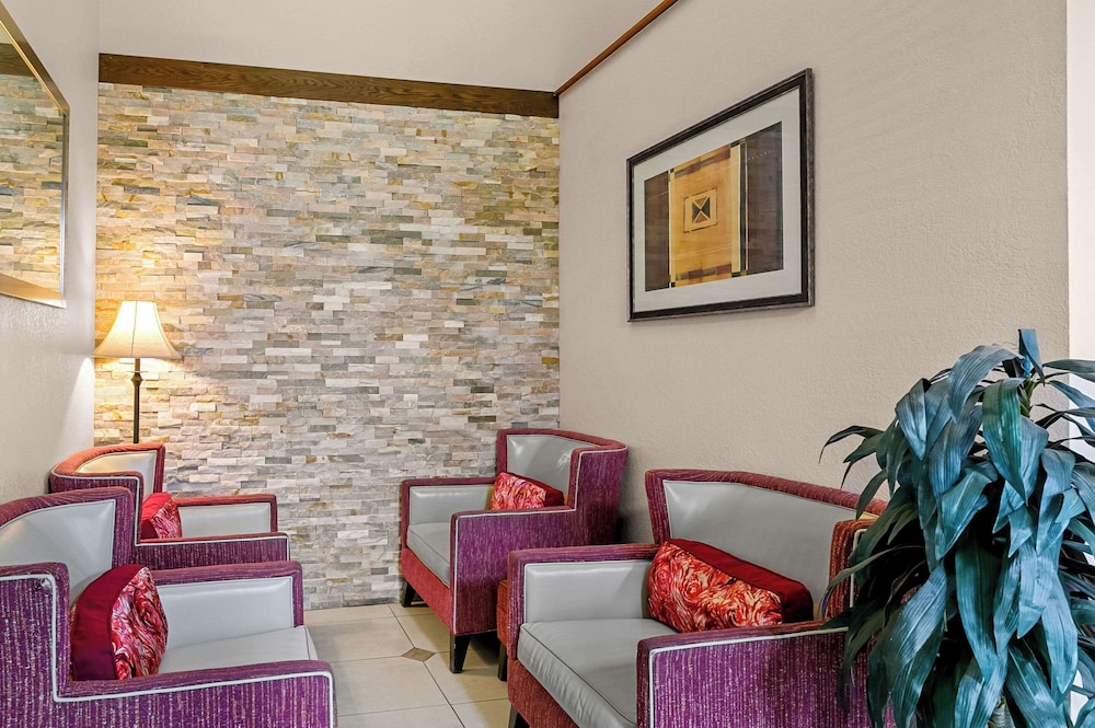 Quality Inn Jessup Columbia South Near Fort Meade - photo 4