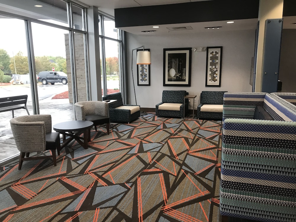 Holiday Inn Express & Suites Greenville SE Simpsonville by IHG - photo 11