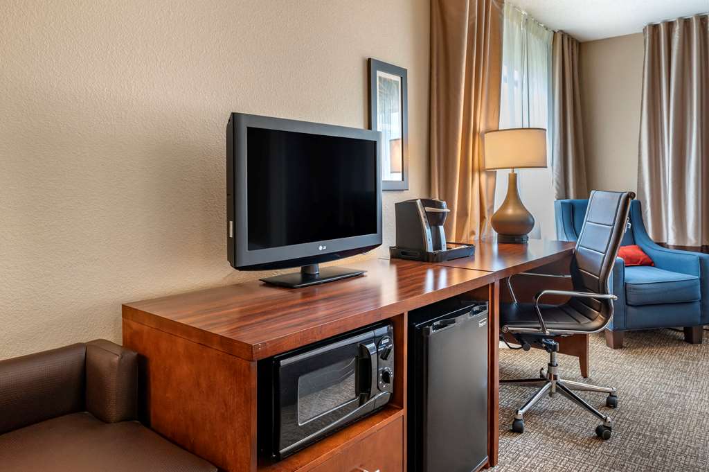 Comfort Inn La Porte - photo 14