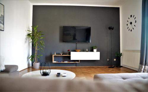 Kosante luxury apartment 150 m2 with fitness room — 4-Star Luxury Hotel in Imotski, Croatia