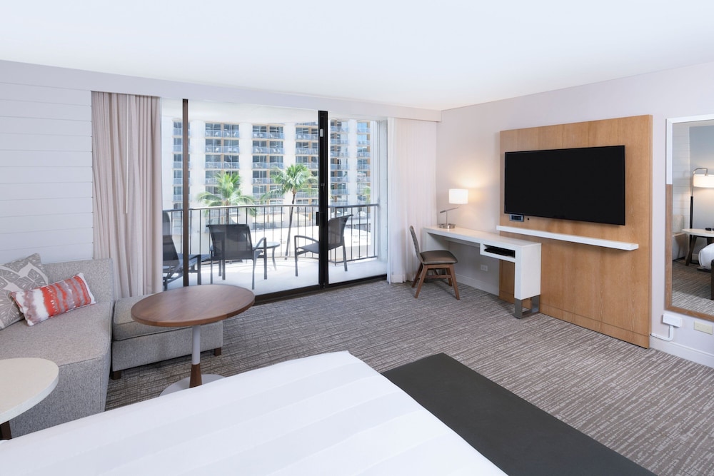 Waikiki Beach Marriott Resort & Spa - photo 144