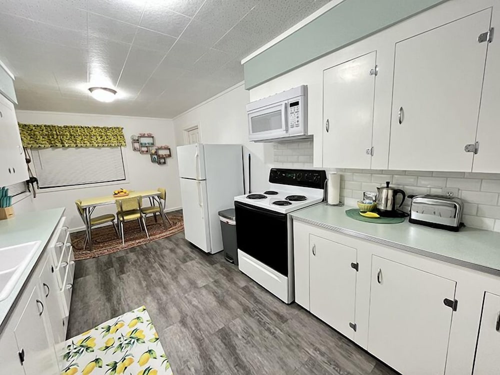 Cascade Motel - photo 26