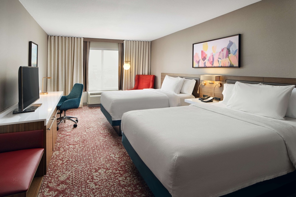 Hilton Garden Inn Schaumburg - photo 10