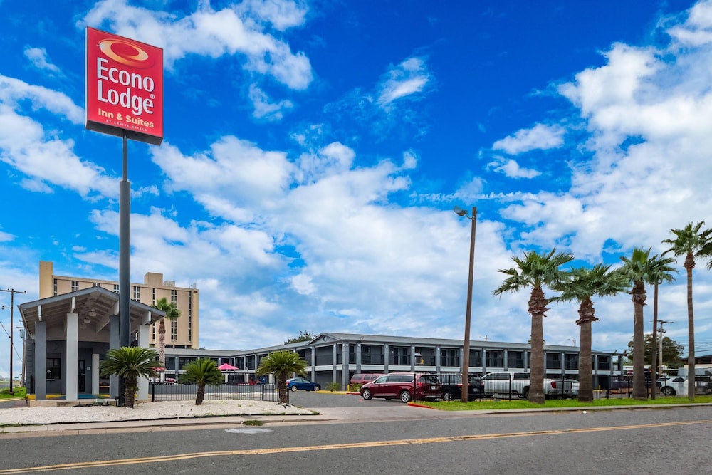 Sky Palace Inn and Suites Laredo in Laredo, United States