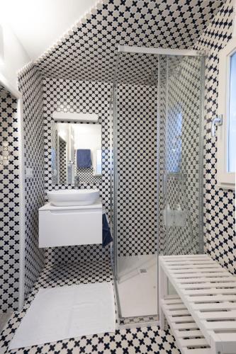 Panorama Apartment Pisa City Center with Tower View in Pisa, Italy