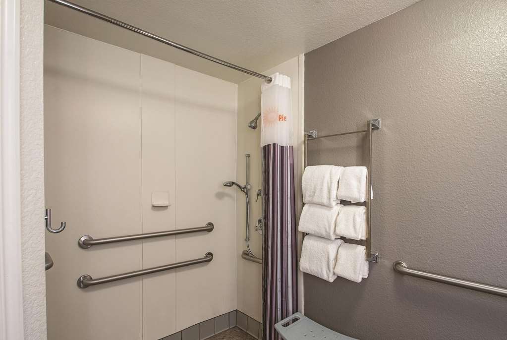 La Quinta Inn & Suites by Wyndham Orem University Pwy Provo - photo 32