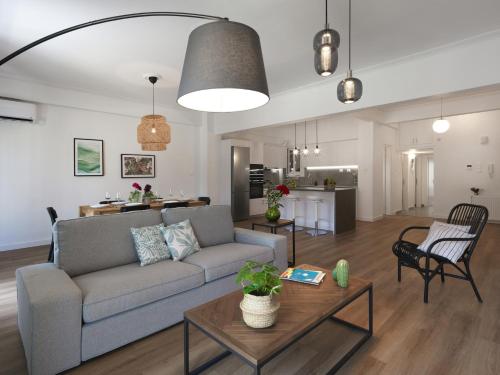 Aiginitou6 — 4-Star Luxury Hotel in Athens, Greece
