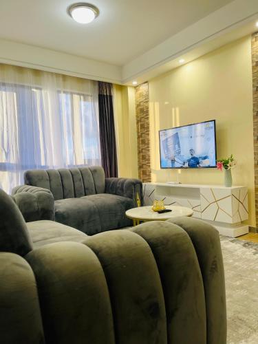 Elegant Celestial Two Bedroom Apartment With Amazing Breathtaking City Views Heated Swimming Pool Fully Equipped Gym Ample Parking Space And Children Playing Ground — 4-Star Luxury Hotel in Nairobi, Kenya