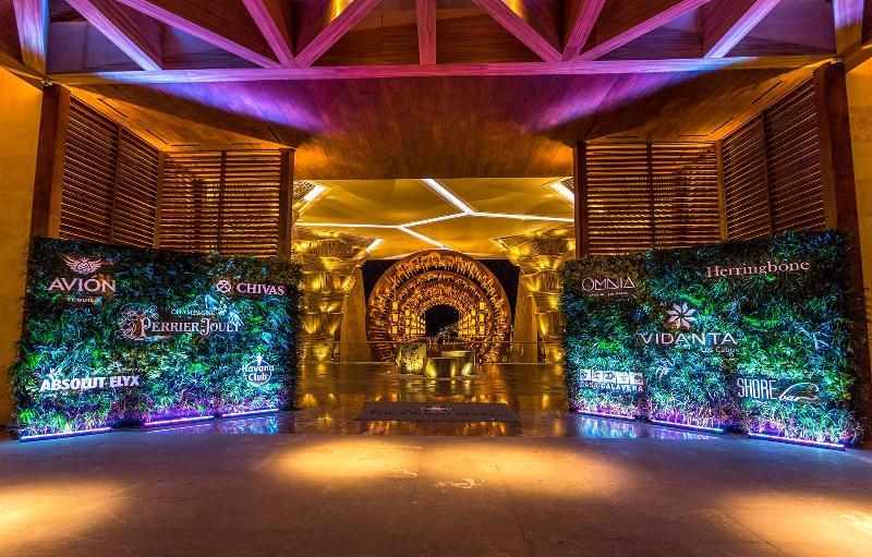 Grand Mayan Los Cabos — 5-Star Luxury Hotel in San Jose Del Cabo, Mexico