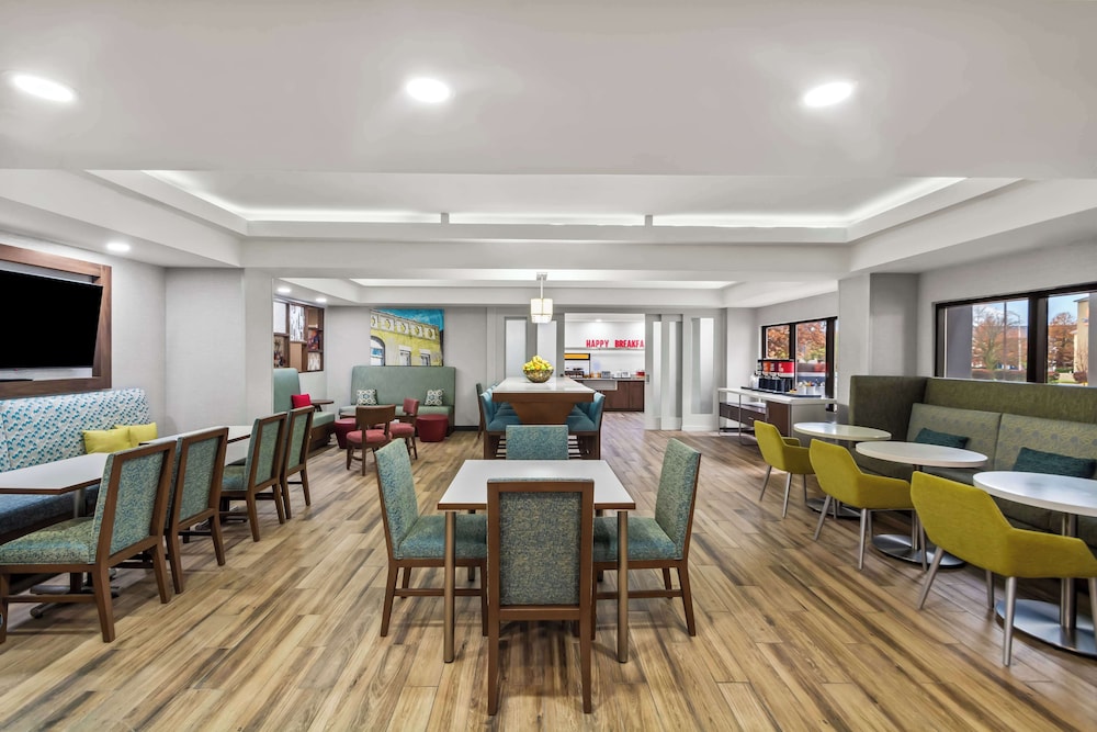 Hampton Inn Lexington Georgetown - photo 29