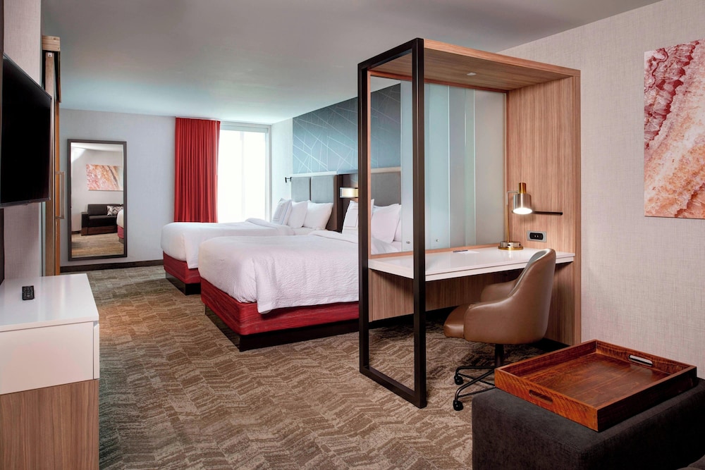 Springhill Suites Grand Rapids West - photo 9