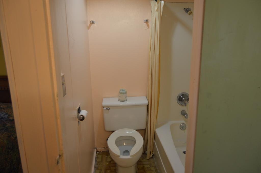 Seminole Inn - photo 6