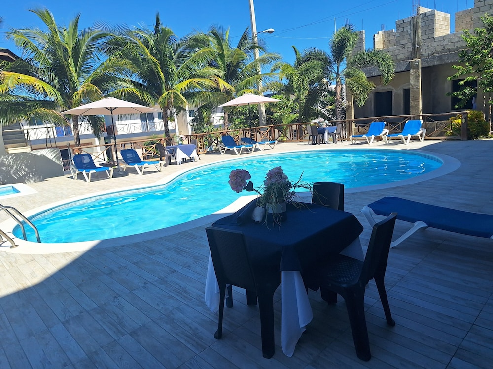 Ensenada resort punta rusia — hotel in Villa Isabela