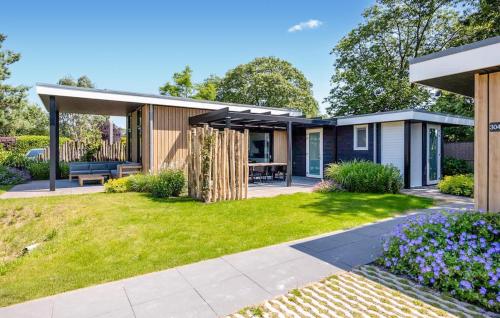 3 Bedroom Nice Home In Voorthuizen — 5-Star Luxury Hotel in Voorthuizen, Netherlands