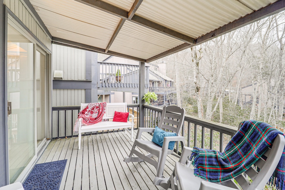 Sugar Mountain Ski Retreat: Walk to Chairlift — 4-Star Luxury Hotel in Banner Elk, United States