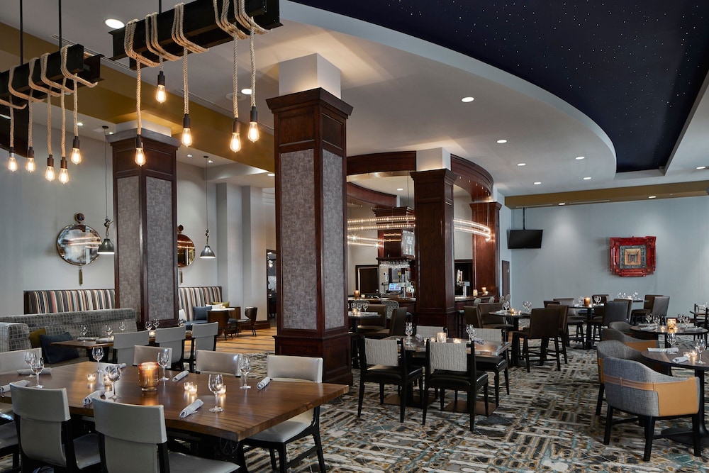 Renaissance Mobile Riverview Plaza Hotel - photo 54