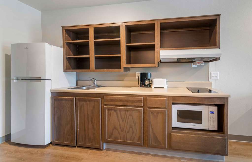 Extended Stay America Suites Nashua Merrimack - photo 15