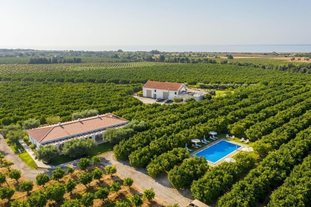 Quinta dos Perfumes — 4-Star Luxury Hotel in Tavira, Portugal