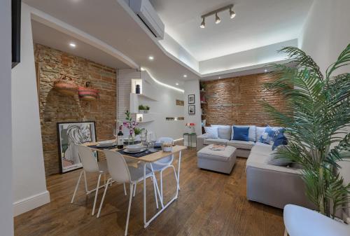 Guelfa Apartment — 4-Star Luxury Hotel in Florence, Italy