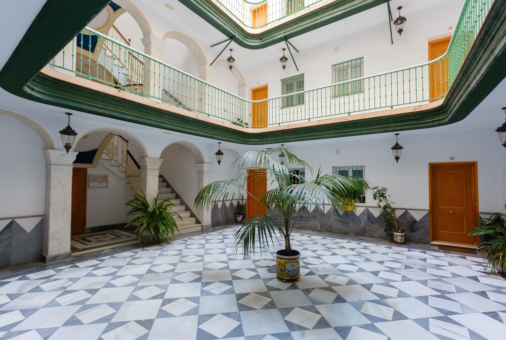 La Esquinita Del Senador in Cadiz, Spain