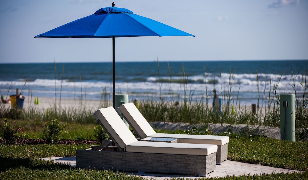 The Salty Mermaid Oceanfront Hotel in New Smyrna Beach, United States