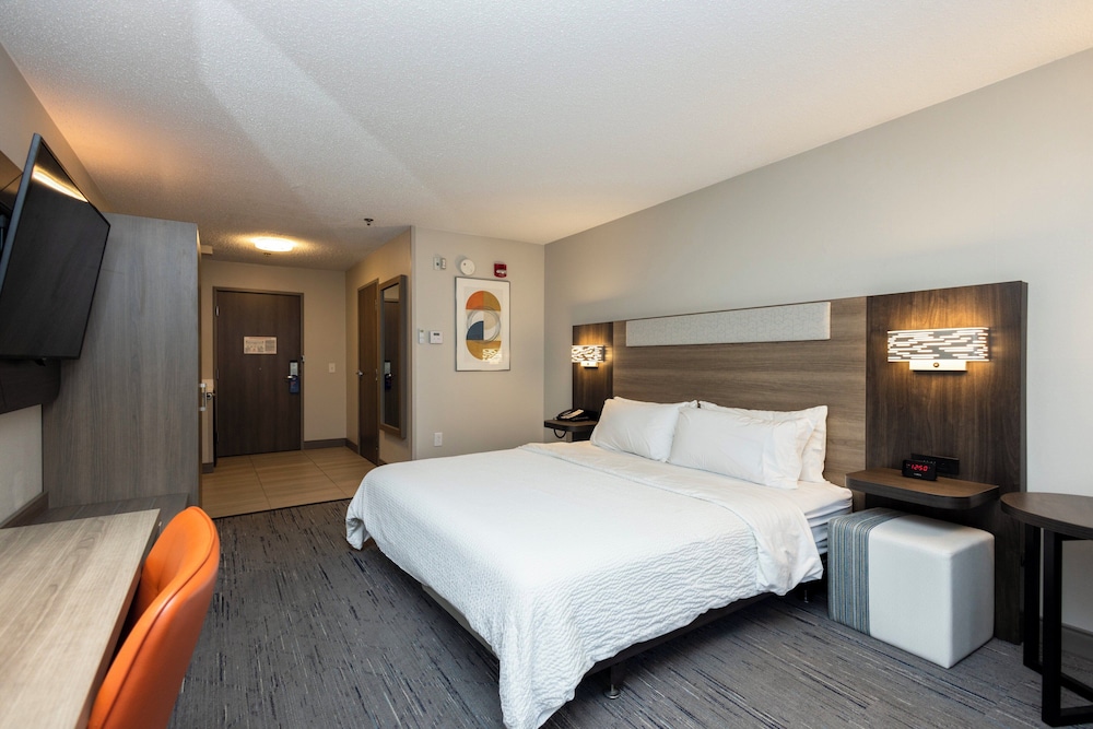 Holiday Inn Express Hotel and Suites Marysville by IHG - photo 33