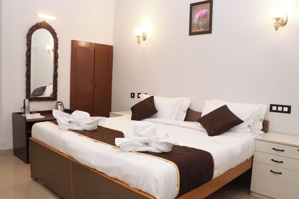 Le Selena in Salem, India