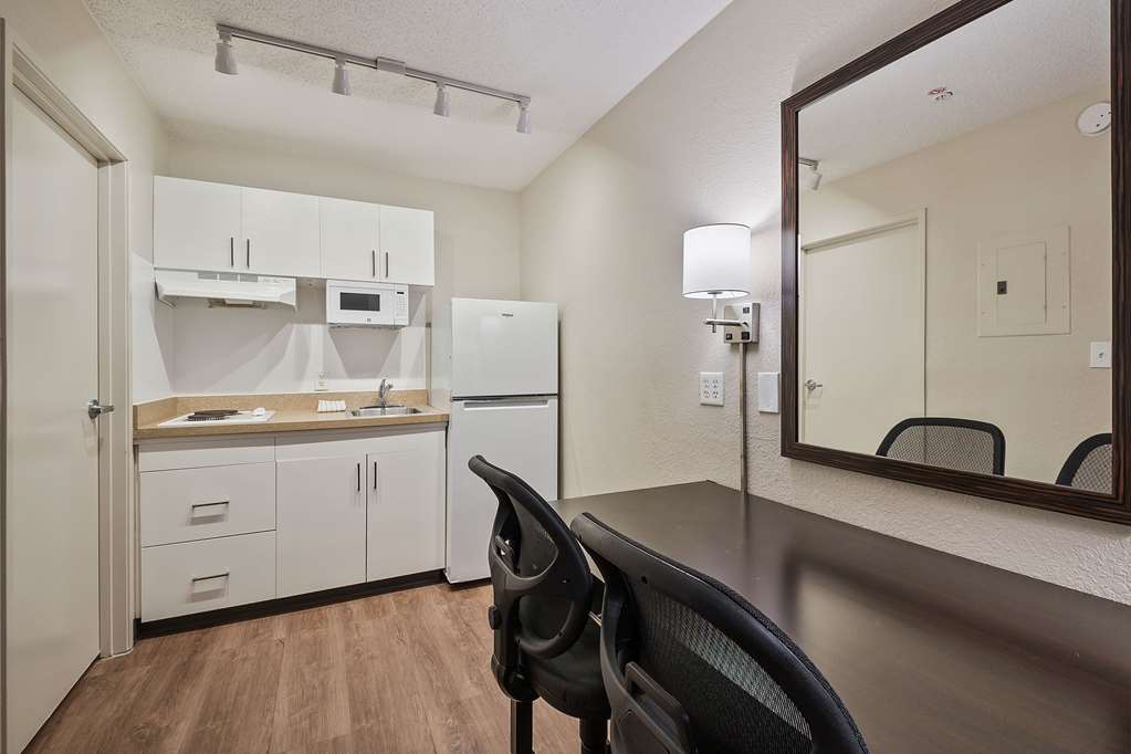 Extended Stay America Suites Miami Airport Blue Lagoon - photo 14