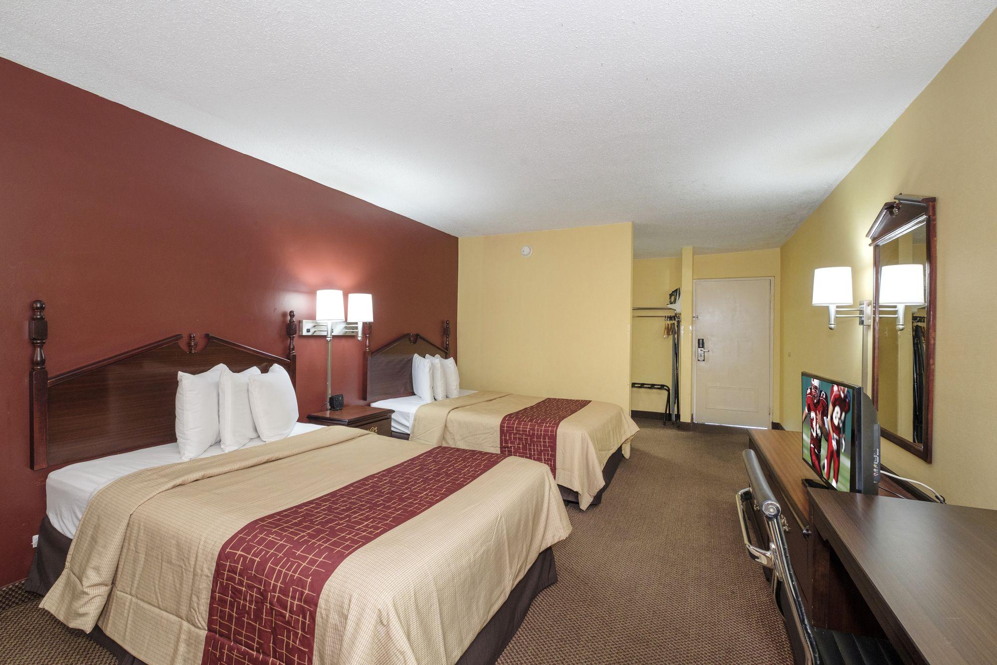 Red Roof Inn Washington DC College Park - photo 21