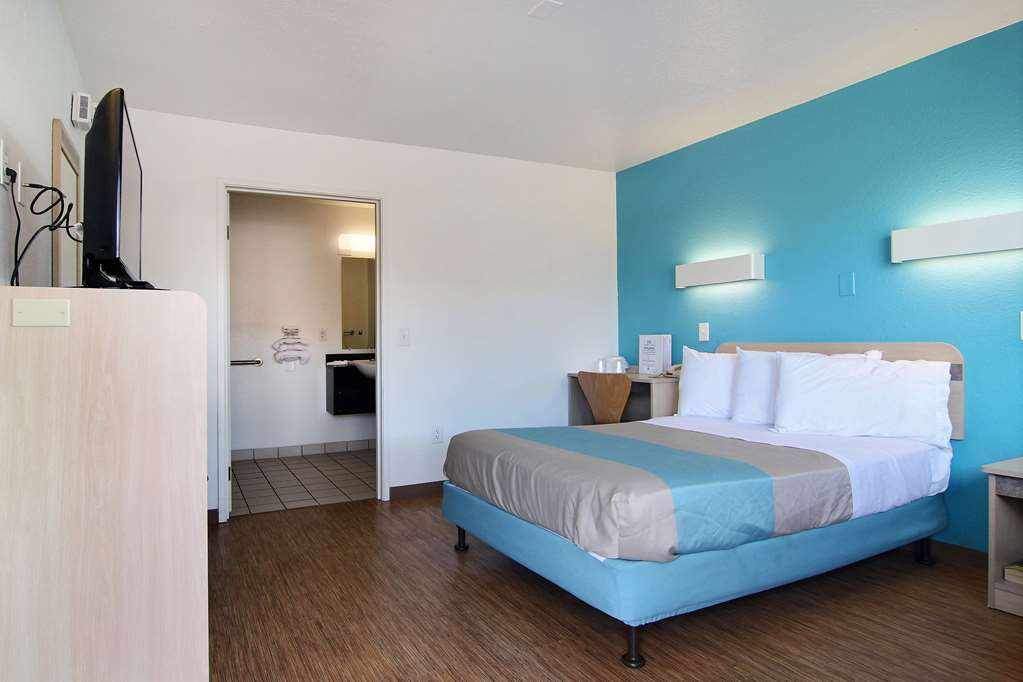 Motel 6 Lubbock TX - photo 16