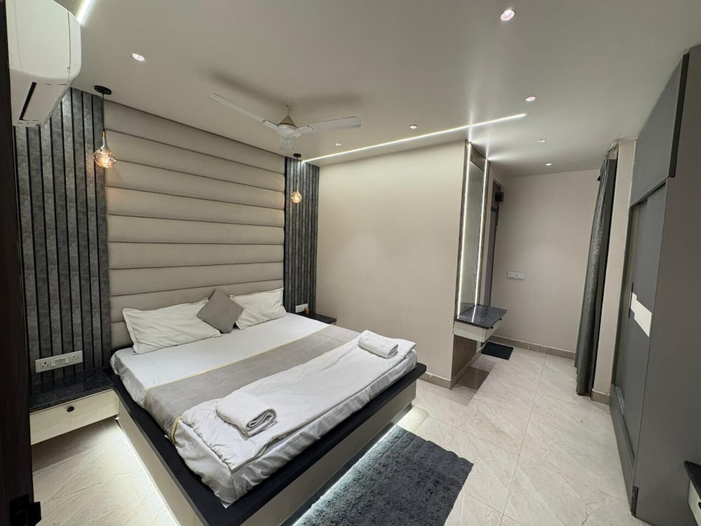 Sangam darshan rooms — 4-Star Luxury Hotel in Allahabad, India