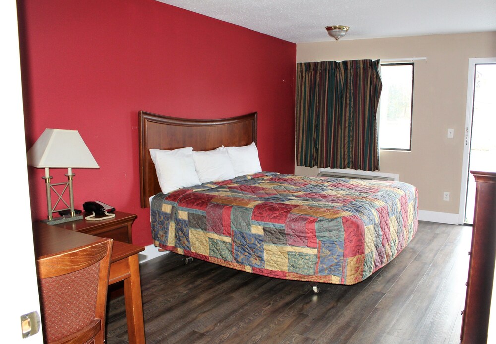 Airport Inn Chattanooga - photo 17