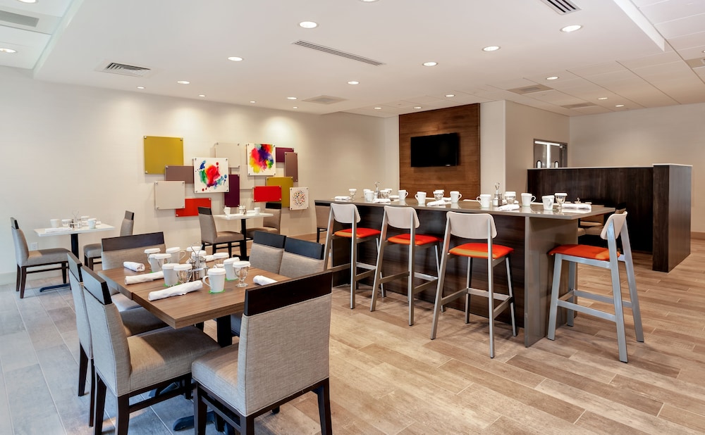 Holiday Inn Tallahassee E Capitol Univ by IHG - photo 21