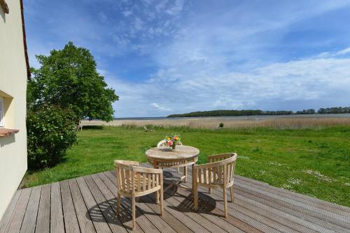Ferienhaus Remise 6 Personen Mit Terrasse — Neuenkirchen