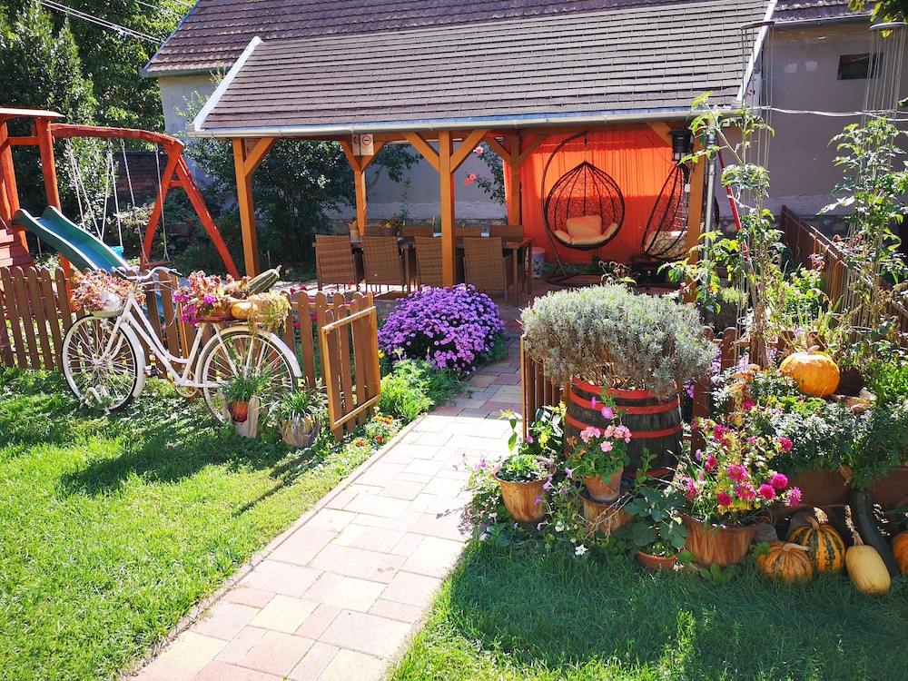 Szabó Vendégház in Siklos, Hungary