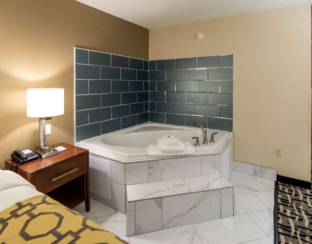 Baymont by Wyndham Caddo Valley Arkadelphia - photo 34