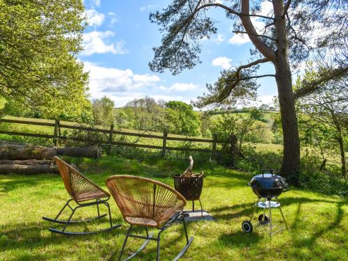 The Shepherds Hut At Rosewood House — 4-Star Luxury Hotel in Liskeard, United Kingdom