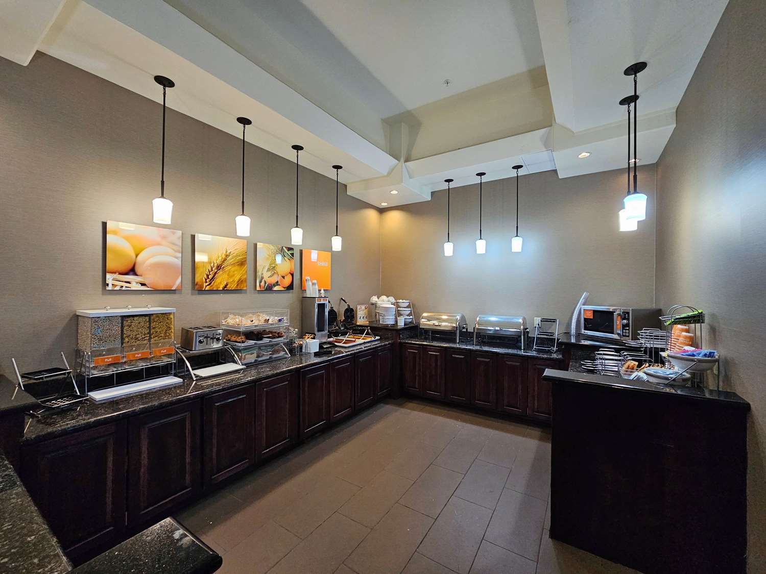Comfort Inn & Suites Independence - photo 4