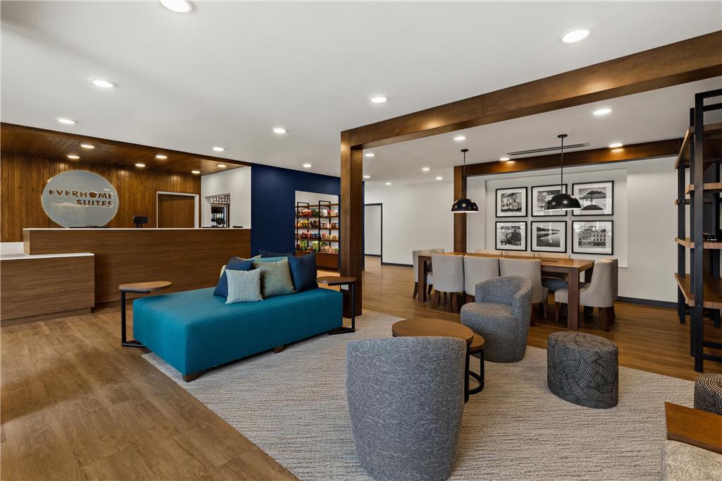 Everhome Suites Yuma East I 8 - photo 3