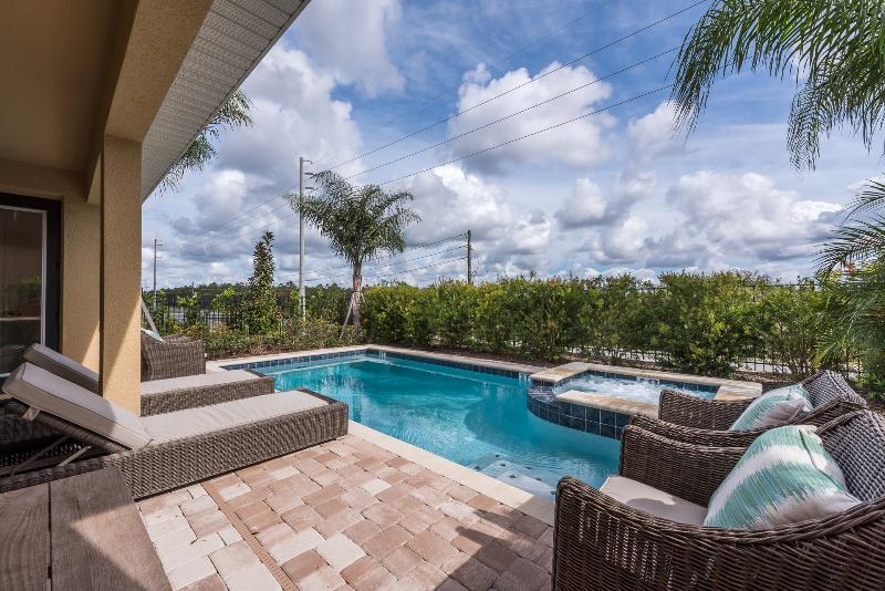 Encore Resort Vacation Homes & Waterpark - photo 34